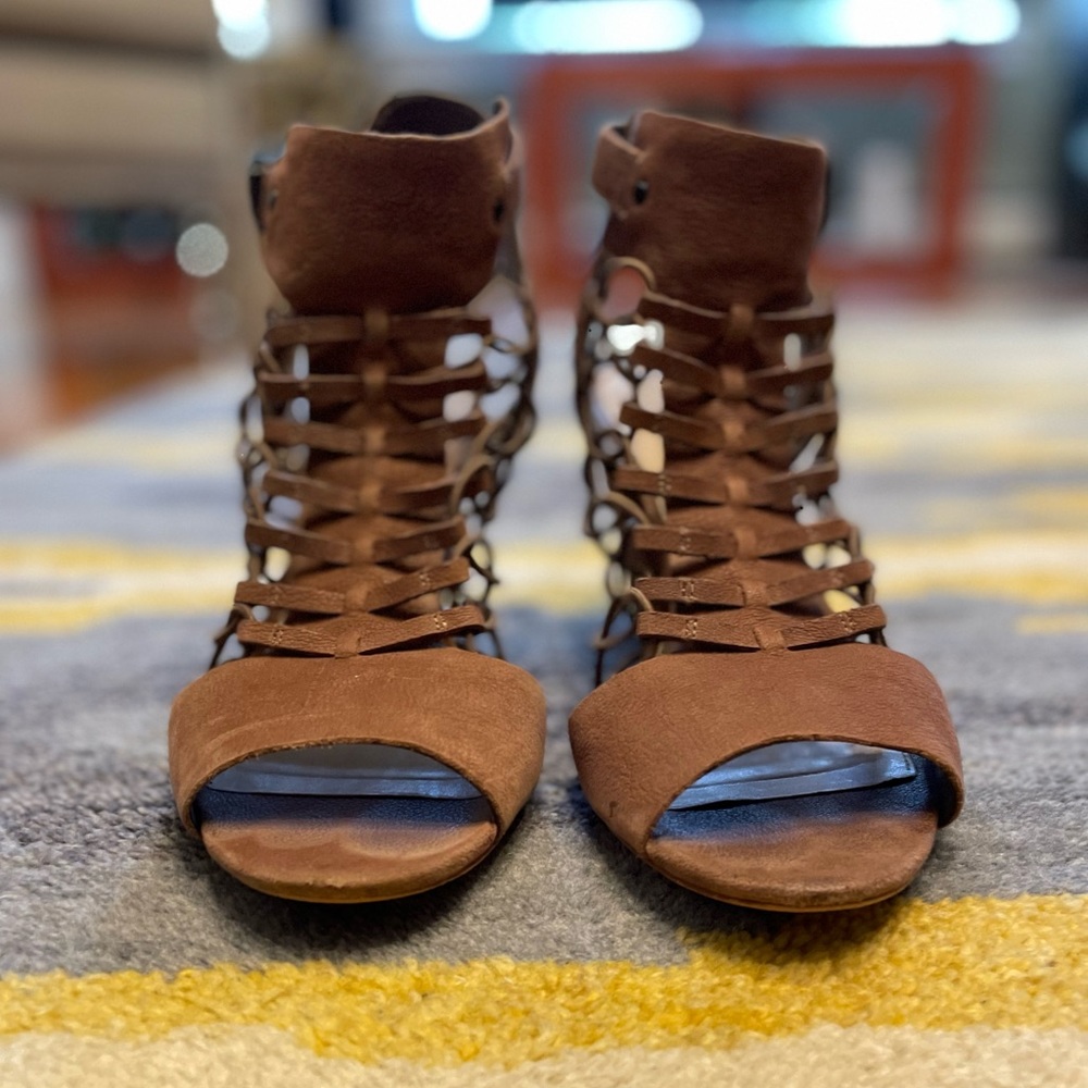 Vince Camuto Evel Gladiator Sandal